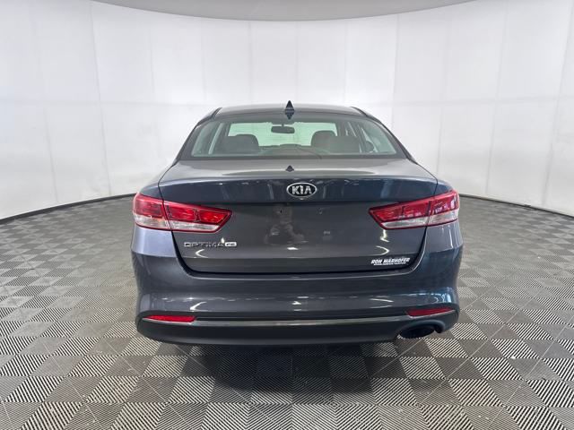 Vehicle image 5 of 27