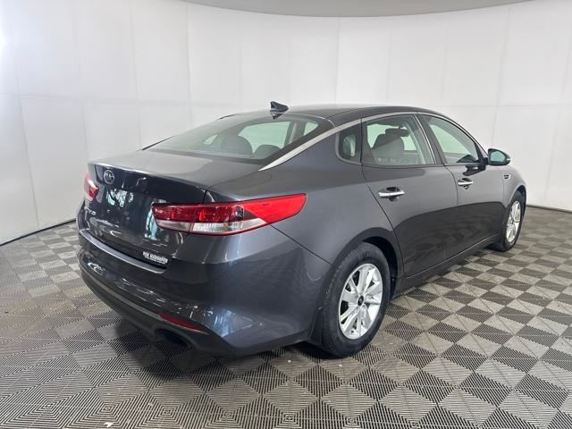 Vehicle image 3 of 27