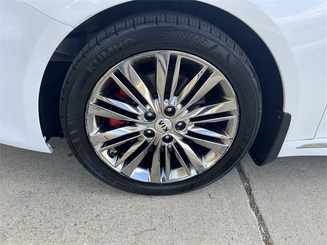 Vehicle image 9 of 30