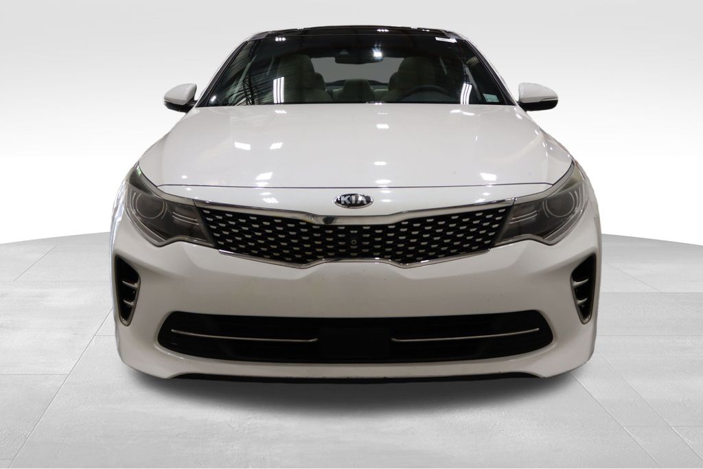 Vehicle image 3 of 41