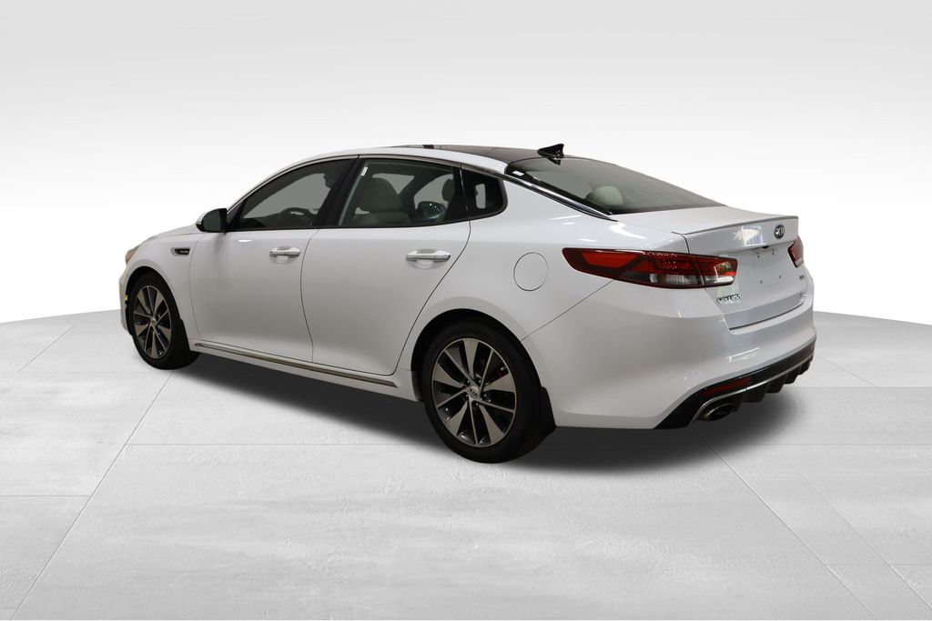 Vehicle image 6 of 41