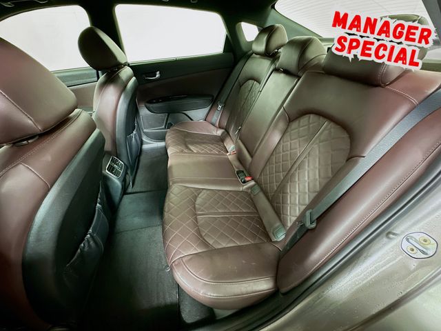 Vehicle image 12 of 36