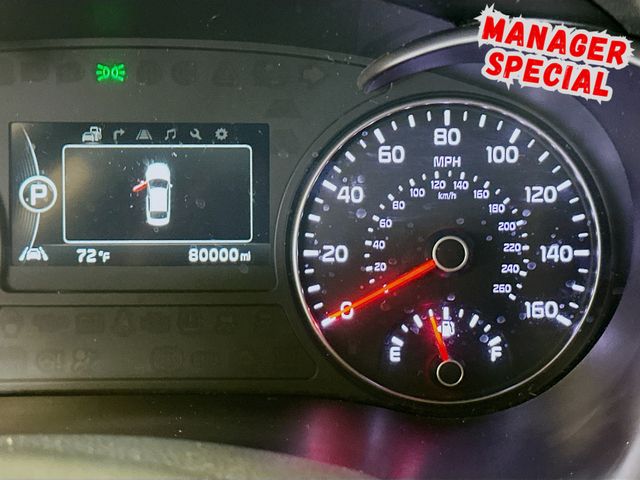 Vehicle image 21 of 36