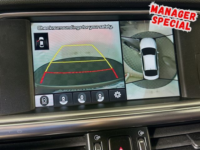 Vehicle image 22 of 36