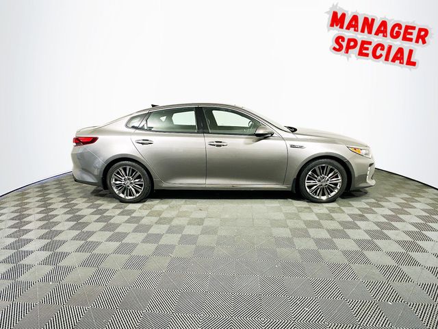 Vehicle image 4 of 36