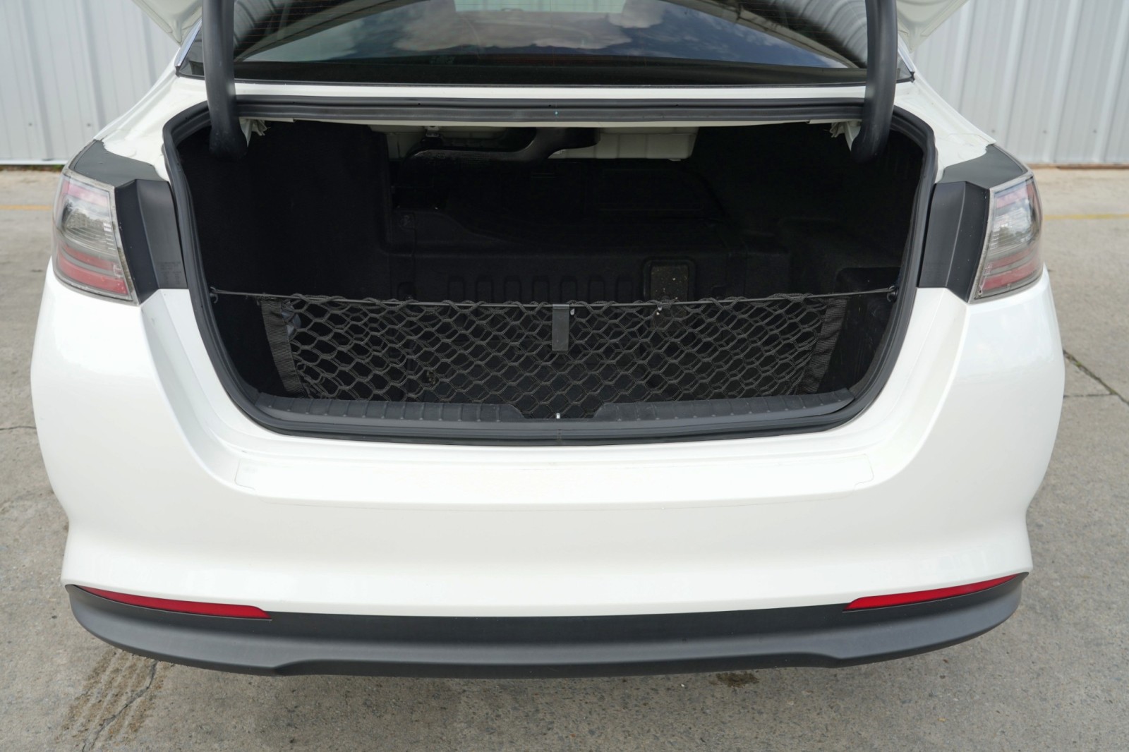 Vehicle image 12 of 48