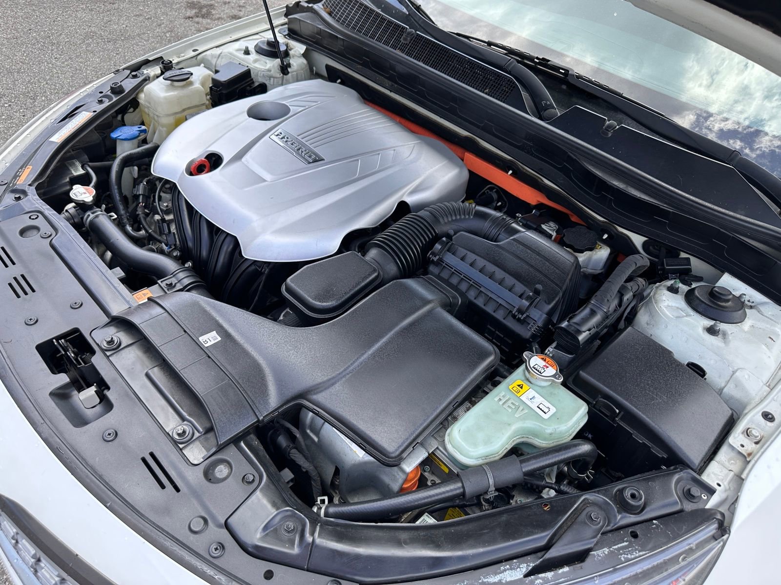 Vehicle image 20 of 21