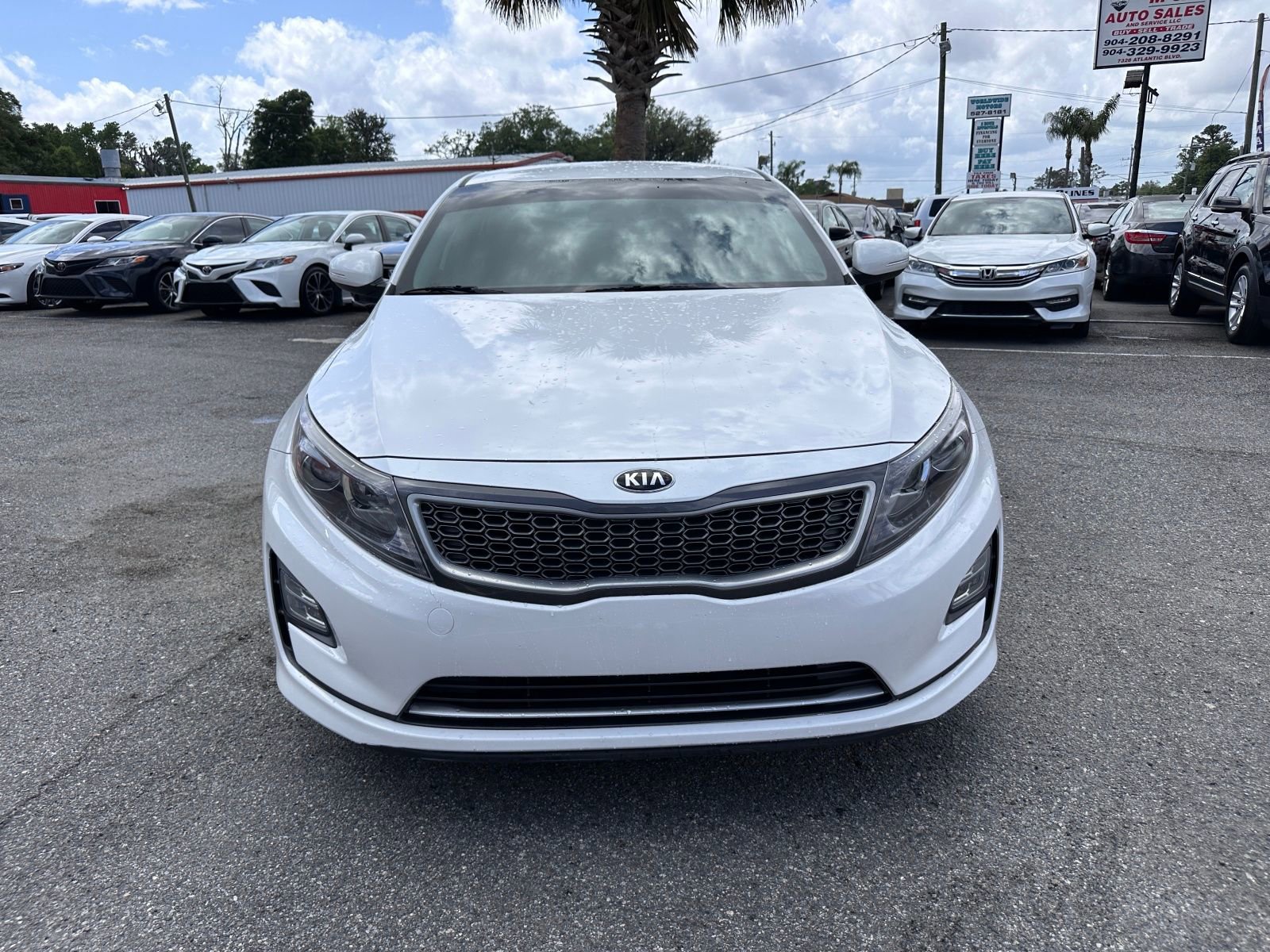 Vehicle image 2 of 21