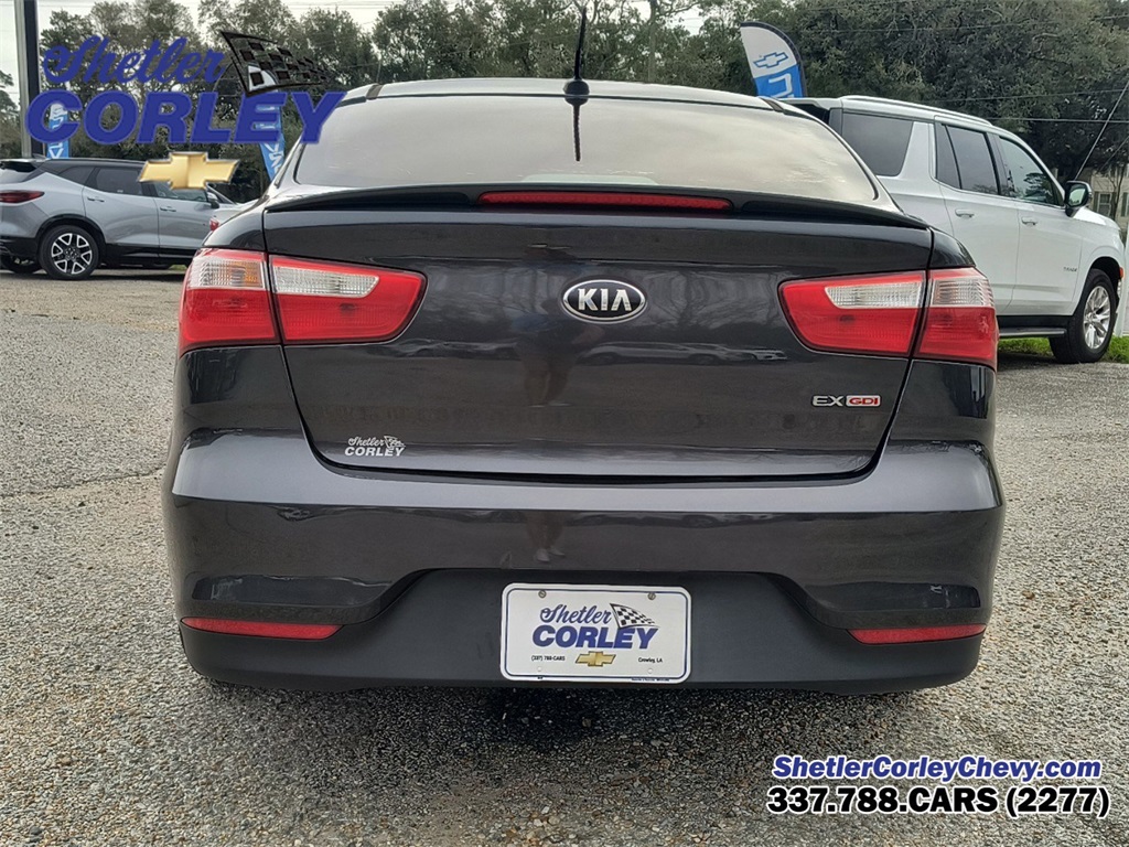 Vehicle image 5 of 25