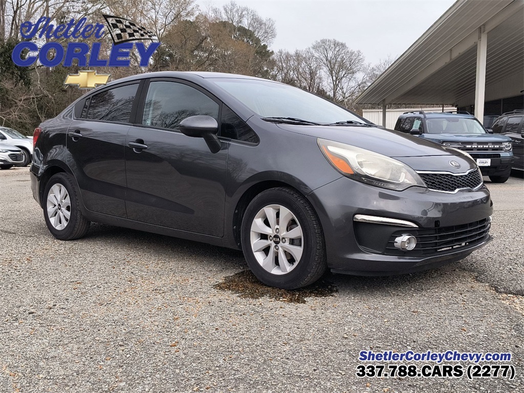 Vehicle image 6 of 25