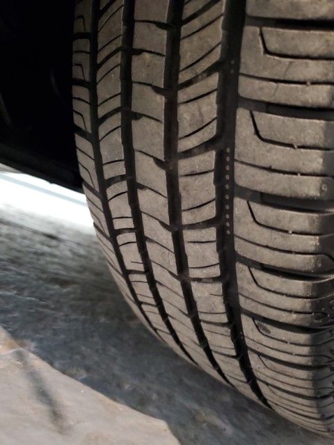 Vehicle image 28 of 31