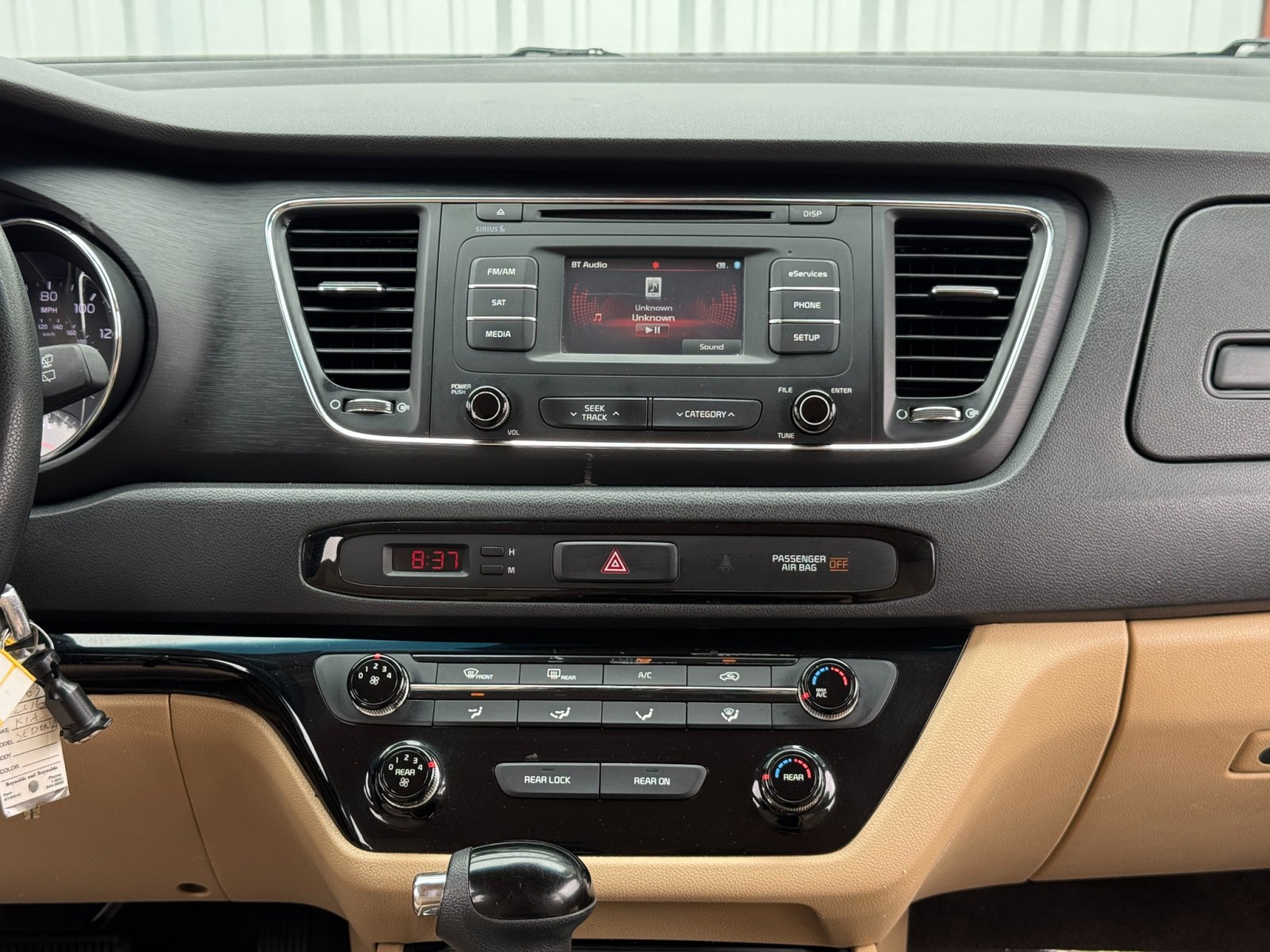 Vehicle image 36 of 61