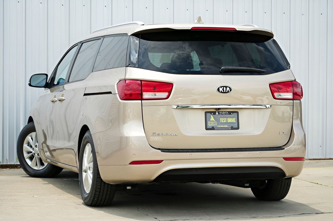 Vehicle image 59 of 61