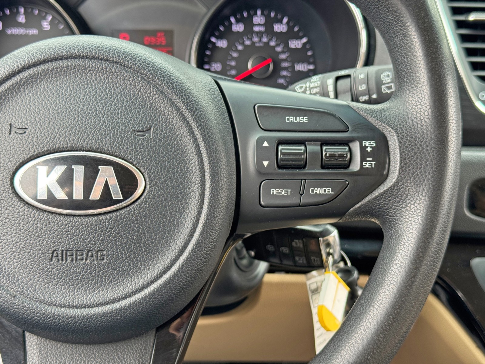 Vehicle image 31 of 61