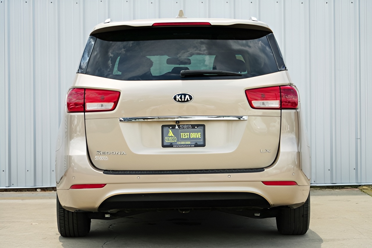Vehicle image 56 of 61