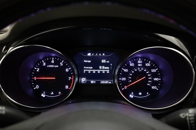 Vehicle image 8 of 24