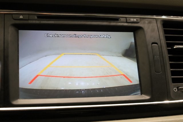 Vehicle image 10 of 24