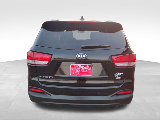 Vehicle image 4 of 37