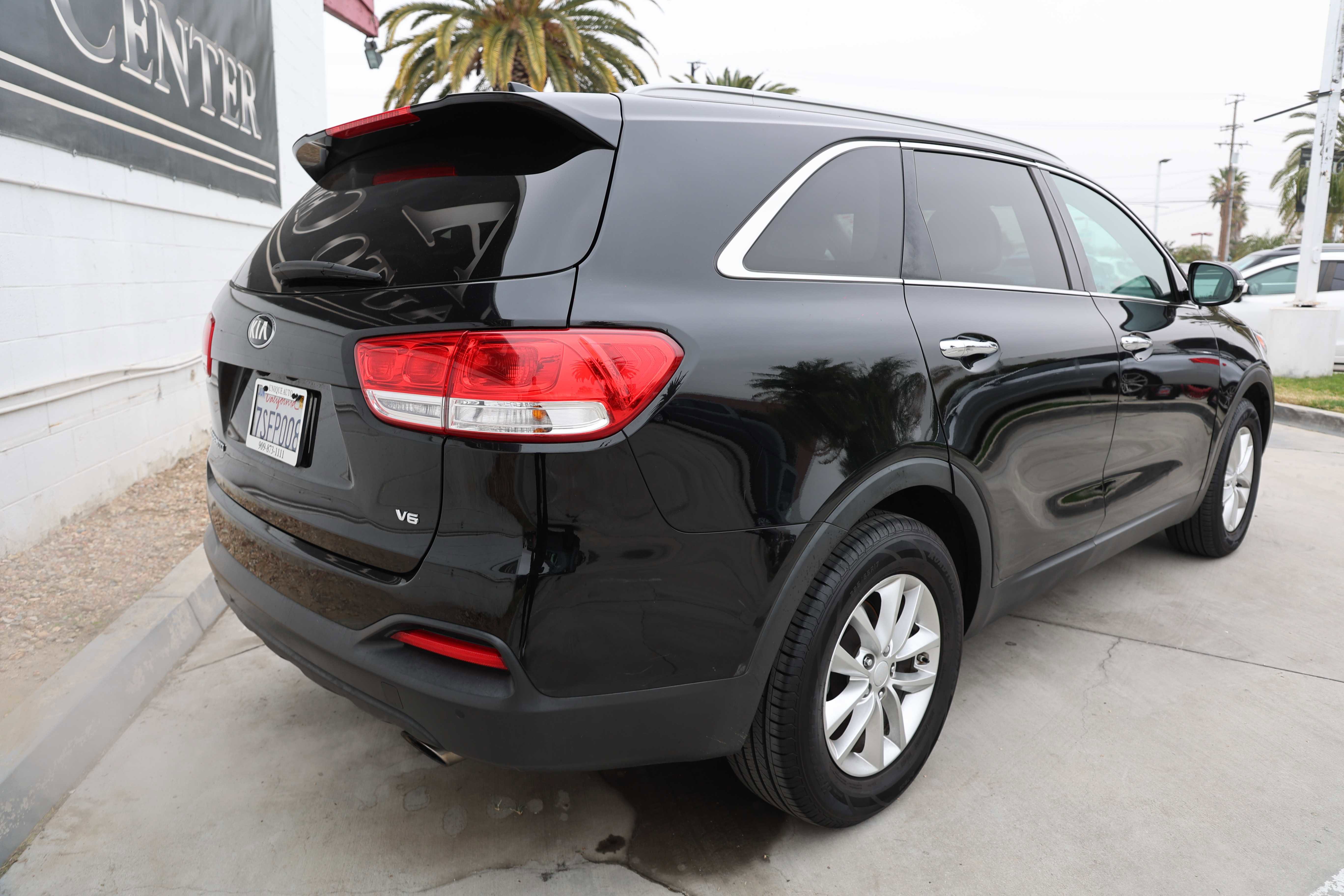 Vehicle image 2 of 15
