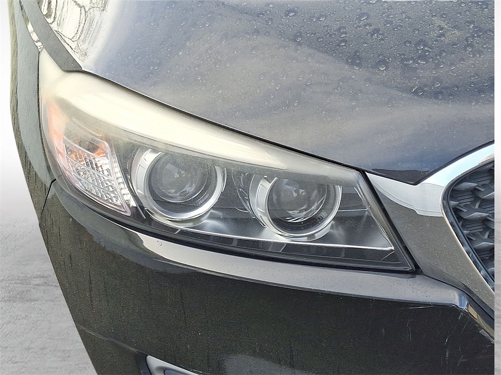 Vehicle image 7 of 31