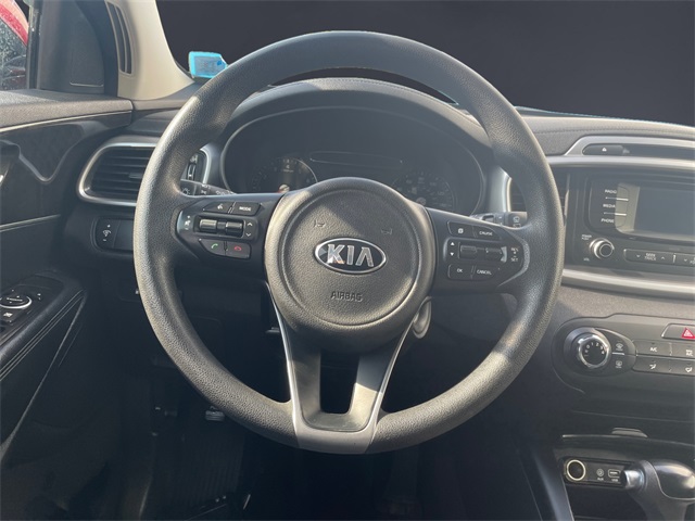 Vehicle image 14 of 15