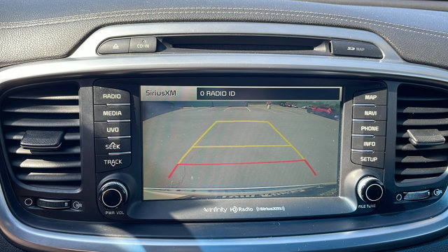 Vehicle image 17 of 35