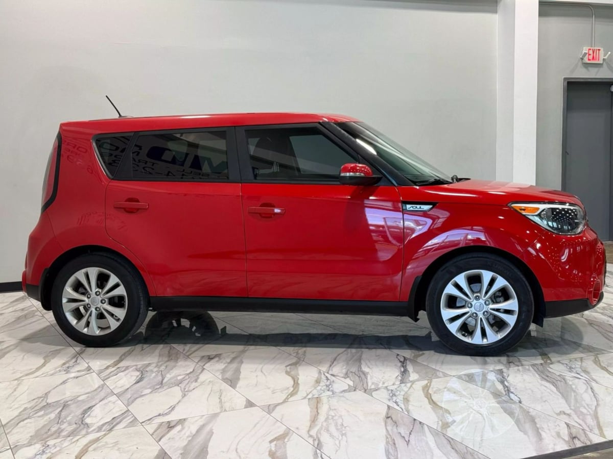 Vehicle image 7 of 31