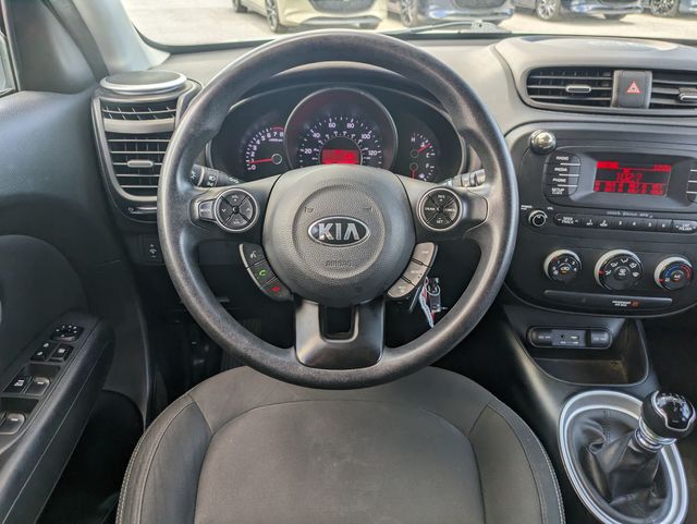 Vehicle image 14 of 29