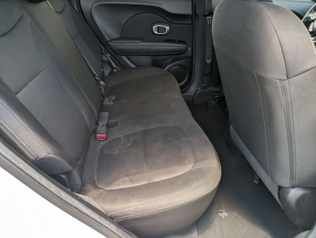 Vehicle image 25 of 29