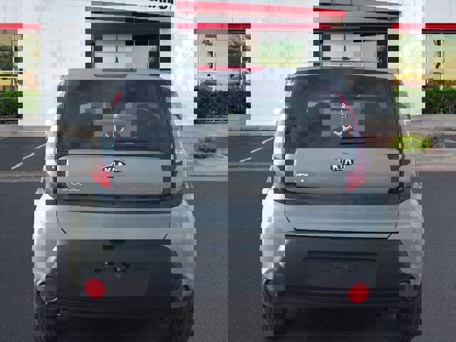 Vehicle image 5 of 20