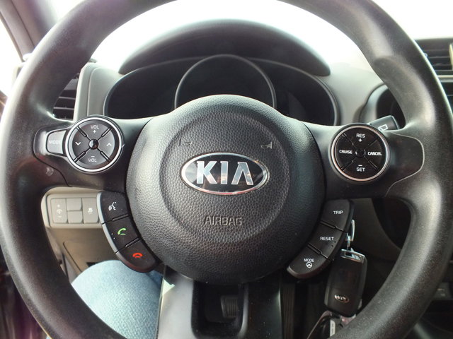Vehicle image 10 of 20