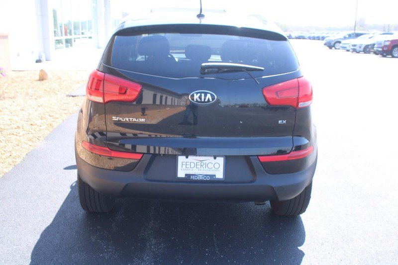 Vehicle image 4 of 23