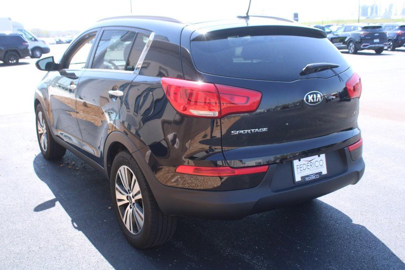 Vehicle image 6 of 23