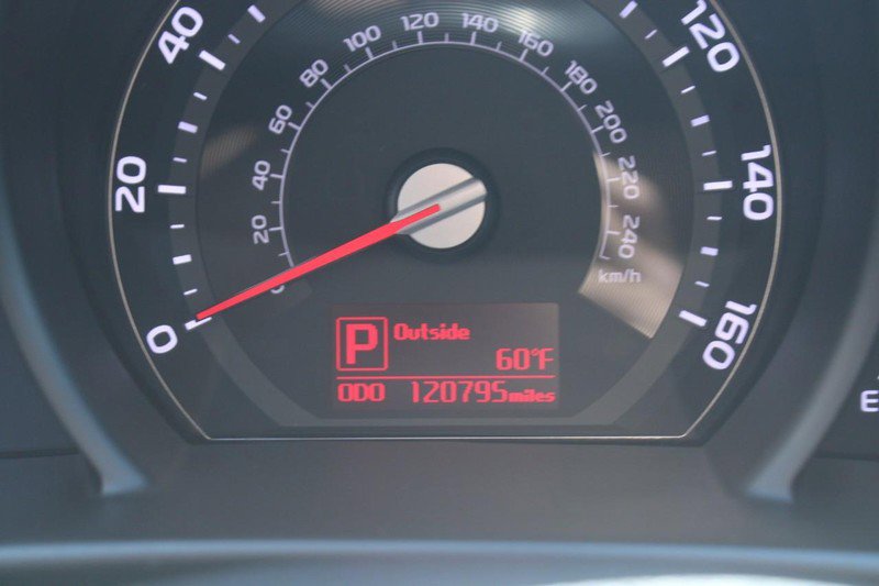 Vehicle image 22 of 23