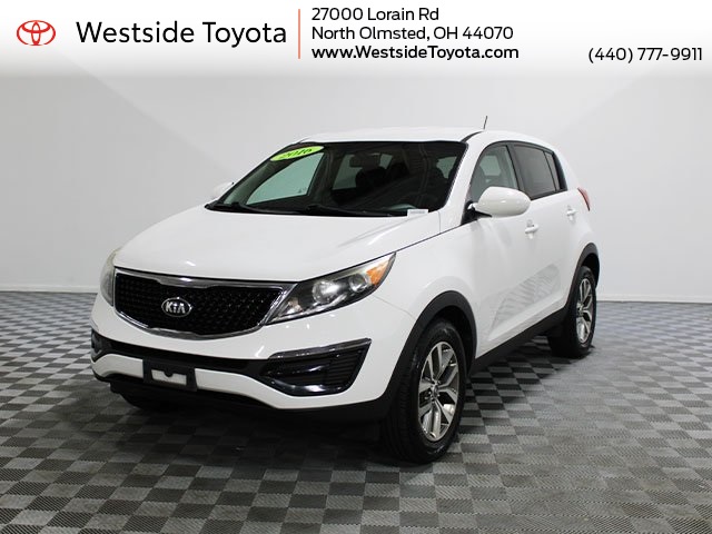 Vehicle image 9 of 17