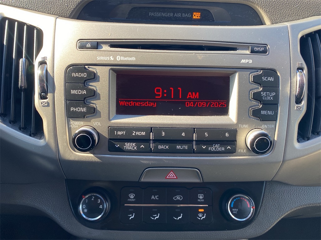 Vehicle image 15 of 23