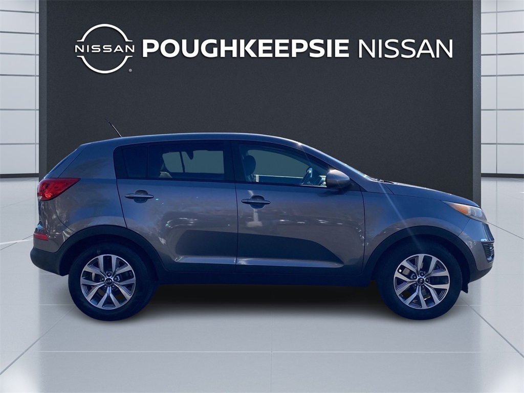 Vehicle image 6 of 23