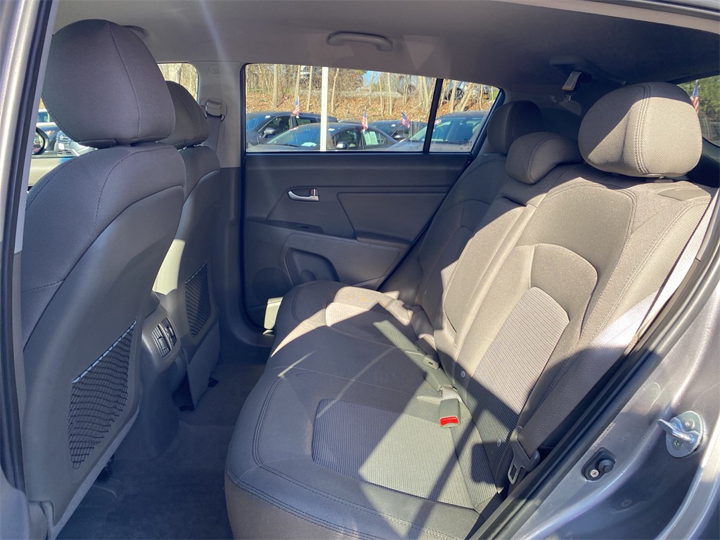 Vehicle image 22 of 23
