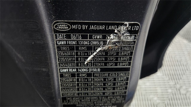 2016 Land Rover Discovery Sport HSE LUX Image 21 of 26