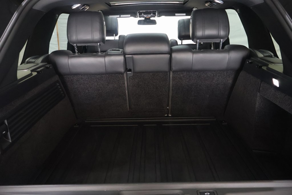 Vehicle image 16 of 54