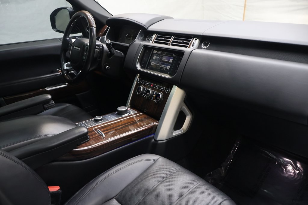 Vehicle image 22 of 54