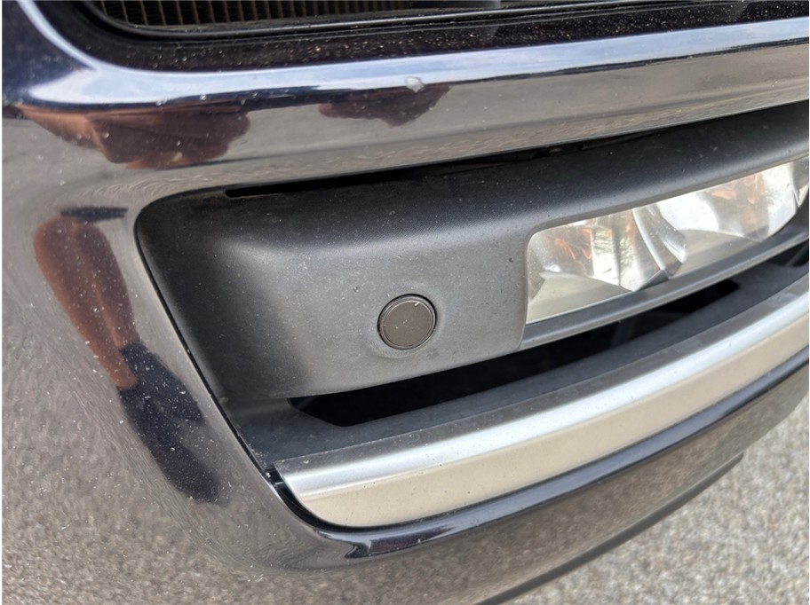 Vehicle image 11 of 53