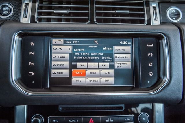 Vehicle image 21 of 58