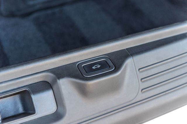 Vehicle image 15 of 58