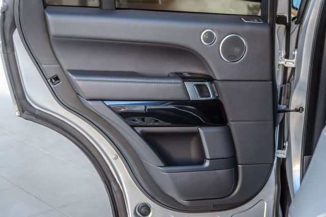 Vehicle image 56 of 58