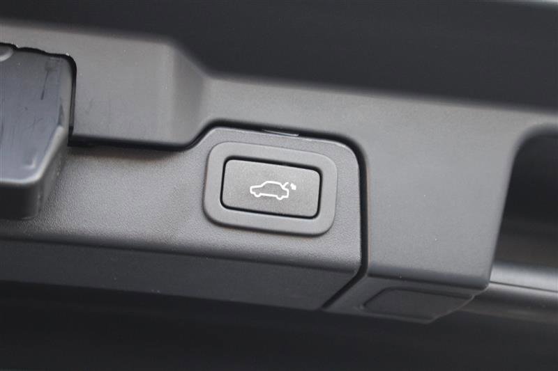 Vehicle image 22 of 22
