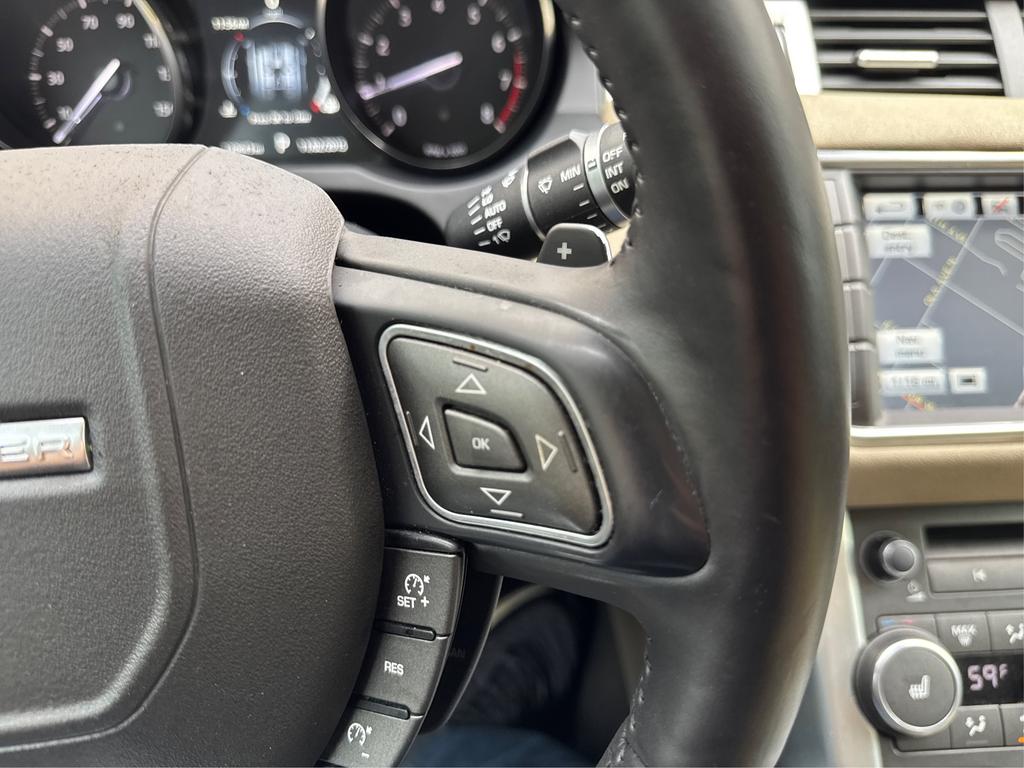 2016 Land Rover Range Rover Evoque SE Premium Image 18 of 45