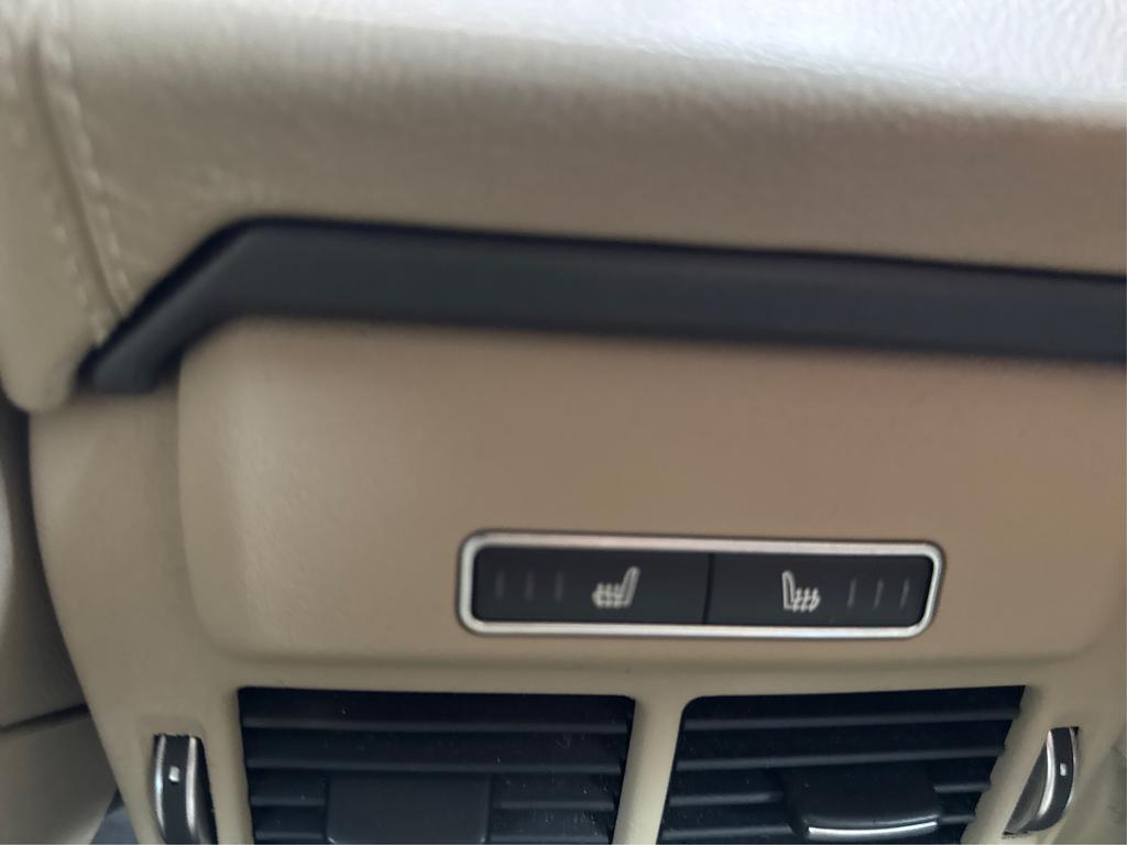 2016 Land Rover Range Rover Evoque SE Premium Image 32 of 45