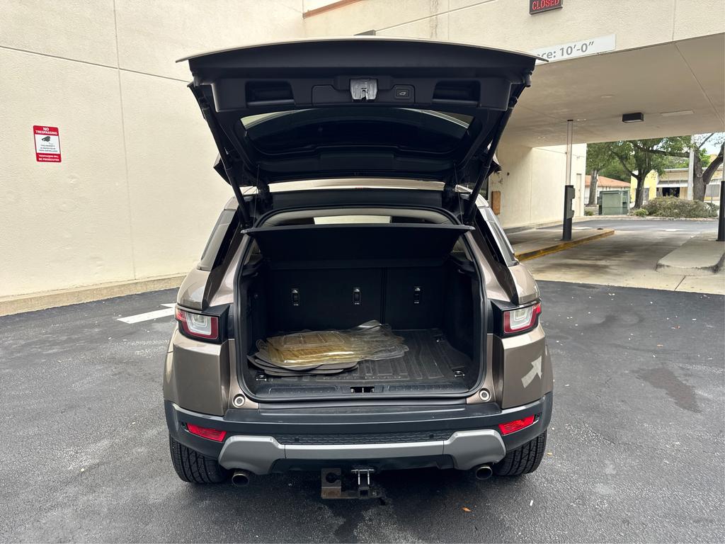 2016 Land Rover Range Rover Evoque SE Premium Image 9 of 45