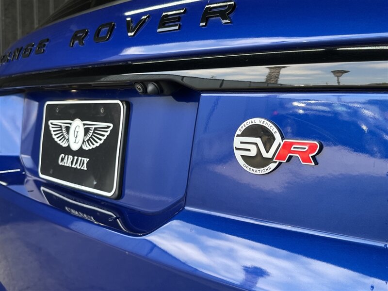 Vehicle image 10 of 48